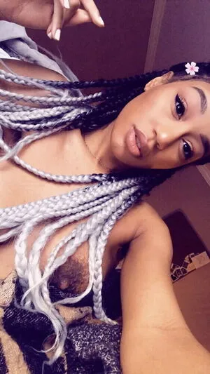 Nia Simone OnlyFans Leaked Free Thumbnail Picture - #ZJ3FRa4DDx