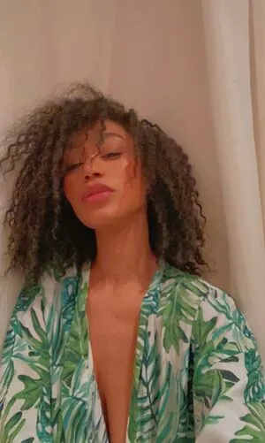 Nia Simone OnlyFans Leaked Free Thumbnail Picture - #dkvGARICU8