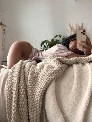 Nia Simone OnlyFans Leaked Free Thumbnail Picture - #ePShJYd4OU