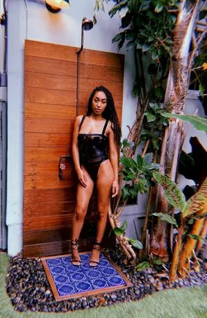 Nia Simone OnlyFans Leaked Free Thumbnail Picture - #m29nlPhun2