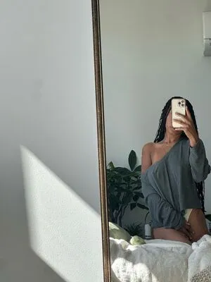 Nia Simone OnlyFans Leaked Free Thumbnail Picture - #oJ9FZvXkom