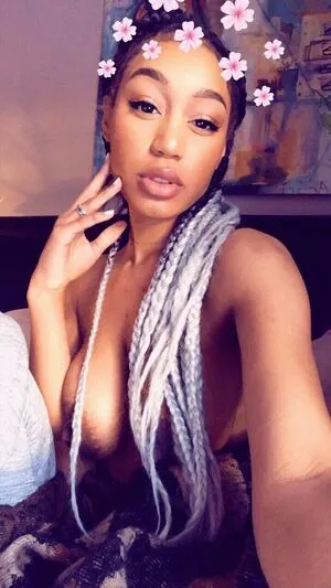 Nia Simone OnlyFans Leaked Free Thumbnail Picture - #yy9LHjta4S