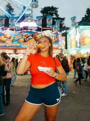 Nia Sioux OnlyFans Leaked Free Thumbnail Picture - #l9VdRZ7dXL