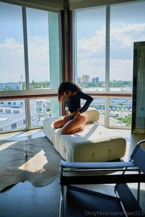 Niaa321 OnlyFans Leaked Free Thumbnail Picture - #f5GHuncufv