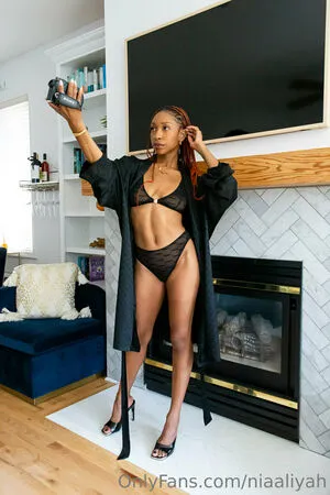 Niaaliyah OnlyFans Leaked Free Thumbnail Picture - #32QJTFXA7V