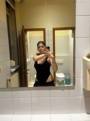 Niamausilol OnlyFans Leaked Free Thumbnail Picture - #avnpcPcZHU