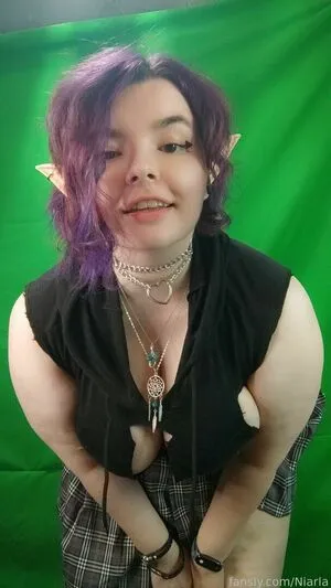 Niarla OnlyFans Leaked Free Thumbnail Picture - #GlSFIIicab