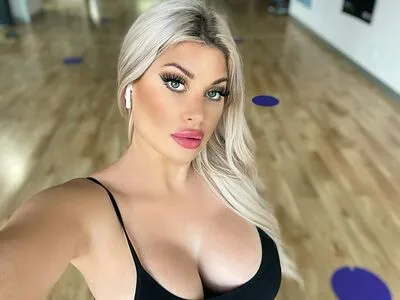 Nicci Azzy OnlyFans Leaked Free Thumbnail Picture - #7zSN4FT4om