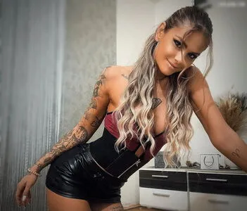 Nichtmehr17 OnlyFans Leaked Free Thumbnail Picture - #5LqyA3PGz8