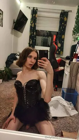 Nicki Fox OnlyFans Leaked Free Thumbnail Picture - #3DrQuLXLFn