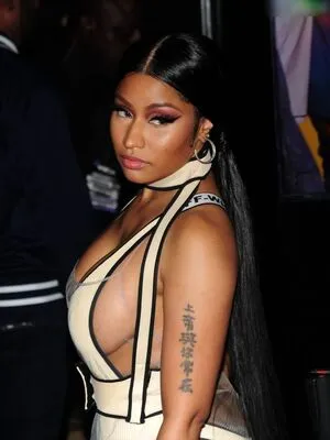 Nicki Minaj OnlyFans Leaked Free Thumbnail Picture - #4DeRKCMReP
