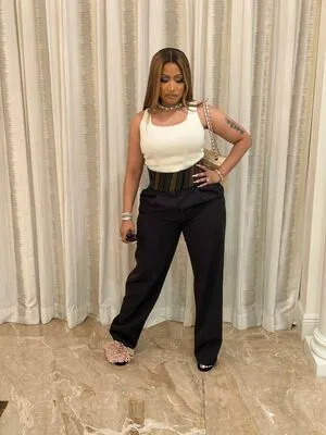 Nicki Minaj OnlyFans Leaked Free Thumbnail Picture - #MkgdZ7Jyq1