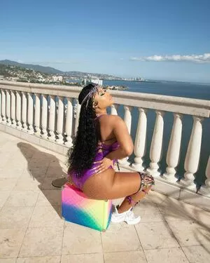 Nicki Minaj OnlyFans Leaked Free Thumbnail Picture - #aMaftyHDpg