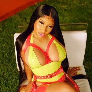 Nicki Minaj Profile Thumbnail