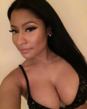 Nicki Minaj OnlyFans Leaked Free Thumbnail Picture - #geDupryMLO