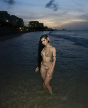 Nickimariex OnlyFans Leaked Free Thumbnail Picture - #1cICBz63tH