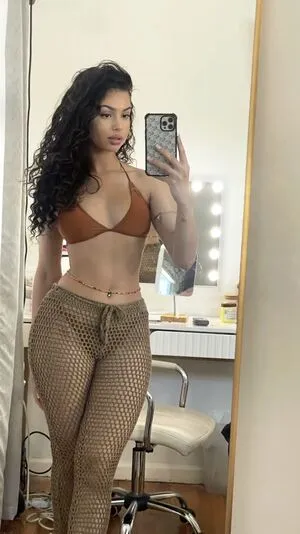 Nickimariex OnlyFans Leaked Free Thumbnail Picture - #95TXP7y41s