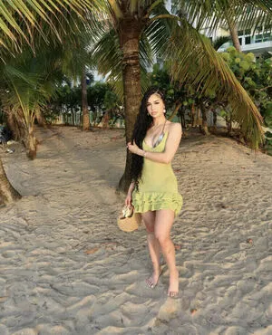 Nickimariex OnlyFans Leaked Free Thumbnail Picture - #SLpvW1NmKL