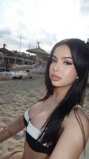Nickimariiee OnlyFans Leaked Free Thumbnail Picture - #v6YU3HXFJK