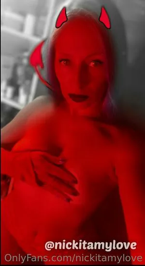 Nickitamylove OnlyFans Leaked Free Thumbnail Picture - #5LJoEEe8NK