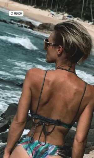 Nicky Whelan OnlyFans Leaked Free Thumbnail Picture - #Ist5LOMCyf