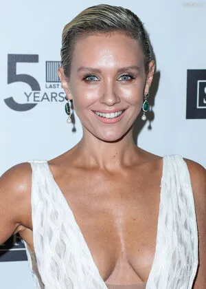 Nicky Whelan OnlyFans Leaked Free Thumbnail Picture - #hS6Yiw3bXB