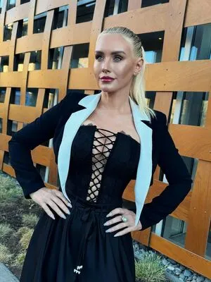 Nicky Whelan OnlyFans Leaked Free Thumbnail Picture - #kBdOZySGrZ