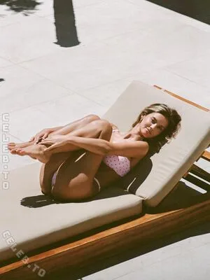 Nicola Cavanis OnlyFans Leaked Free Thumbnail Picture - #2lbQBcs7xO