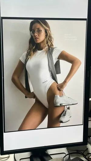 Nicola Cavanis OnlyFans Leaked Free Thumbnail Picture - #A59aDlASfZ