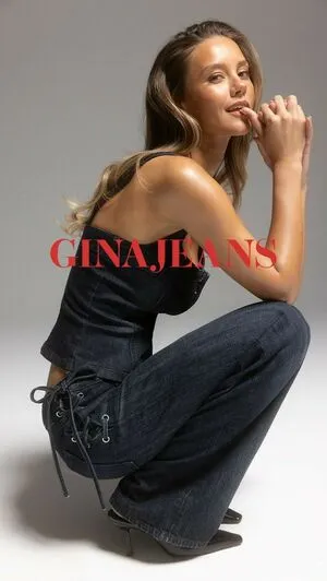 Nicola Cavanis OnlyFans Leaked Free Thumbnail Picture - #GkZ6X9a74B