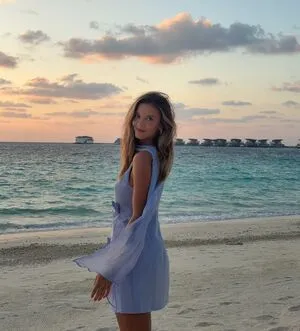 Nicola Cavanis OnlyFans Leaked Free Thumbnail Picture - #SFNZD5ypKr