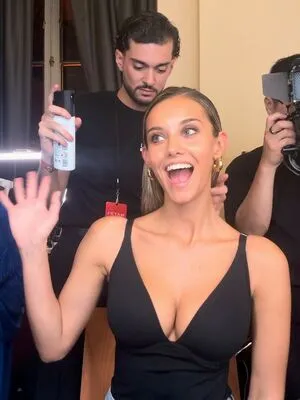 Nicola Cavanis OnlyFans Leaked Free Thumbnail Picture - #WHGGOq7O55