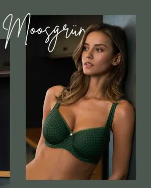 Nicola Cavanis OnlyFans Leaked Free Thumbnail Picture - #wOTx1Ty0Pg