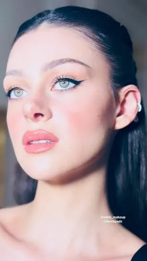 Nicola Peltz OnlyFans Leaked Free Thumbnail Picture - #XCpGIH3Ty5