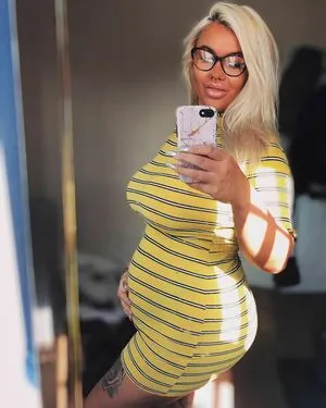 Nicole Barker OnlyFans Leaked Free Thumbnail Picture - #Urm3Y54dI2