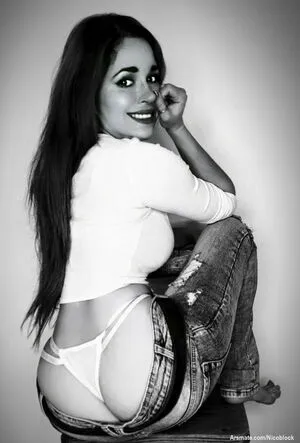 Nicole Block OnlyFans Leaked Free Thumbnail Picture - #cDlLelmGjD