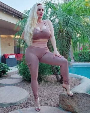 Nicole Coco Austin OnlyFans Leaked Free Thumbnail Picture - #7okLaAMksy