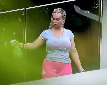 Nicole Coco Austin OnlyFans Leaked Free Thumbnail Picture - #8slazvjb5K