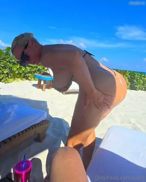 Nicole Coco Austin OnlyFans Leaked Free Thumbnail Picture - #BmKbExzQ58