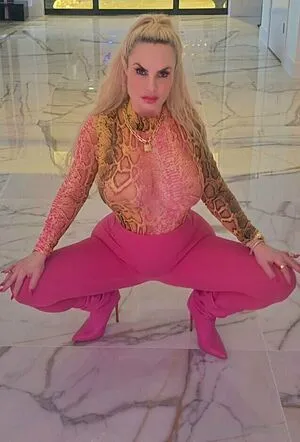 Nicole Coco Austin OnlyFans Leaked Free Thumbnail Picture - #C0Pv6H7WxO