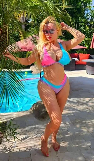 Nicole Coco Austin OnlyFans Leaked Free Thumbnail Picture - #Mo1TwhM5Dg