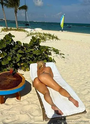 Nicole Coco Austin OnlyFans Leaked Free Thumbnail Picture - #XI24OoJyNJ