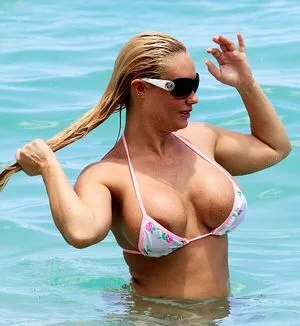 Nicole Coco Austin OnlyFans Leaked Free Thumbnail Picture - #Ydv1Ieml0y