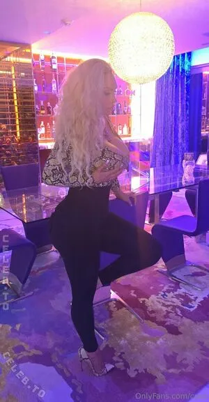 Nicole Coco Austin OnlyFans Leaked Free Thumbnail Picture - #i1DhRzcsPl