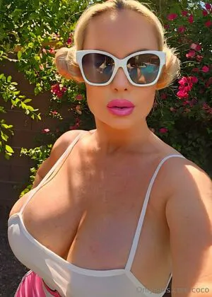 Nicole Coco Austin OnlyFans Leaked Free Thumbnail Picture - #l5OWJjTAo2