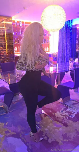 Nicole Coco Austin OnlyFans Leaked Free Thumbnail Picture - #q7cJhkStG0