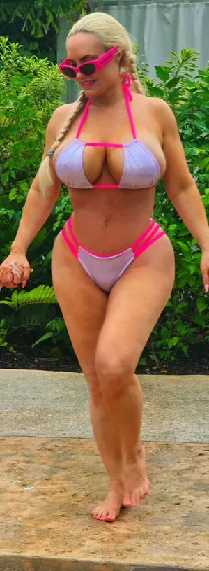 Nicole Coco Austin OnlyFans Leaked Free Thumbnail Picture - #s2SU1IWR7H