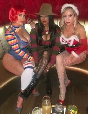 Nicole Coco Austin OnlyFans Leaked Free Thumbnail Picture - #vGEFXLOEGi