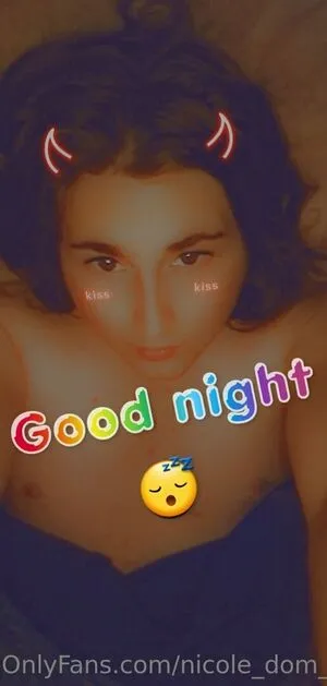 Nicole Dom Trap OnlyFans Leaked Free Thumbnail Picture - #AhsiCzaiGN