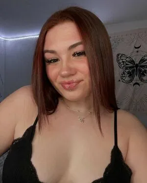 Nicole Dyer OnlyFans Leaked Free Thumbnail Picture - #sSWYgAZayU